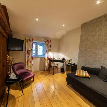 Le Griffon D'or Hotel 3*