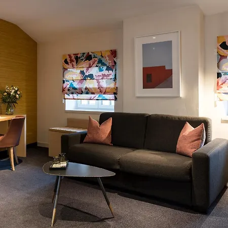 Le Griffon D'or Hotel 3*