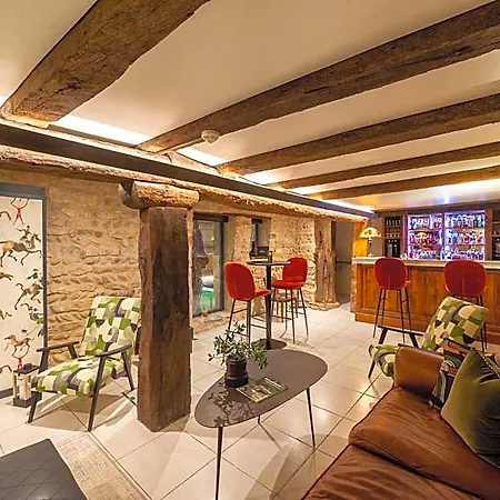Le Griffon D'or Hotel