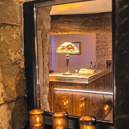 Le Griffon D'or Hotel 3*