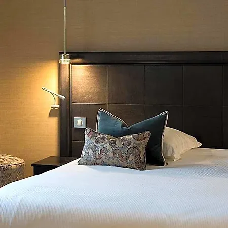 Le Griffon D'or Hotel 3*