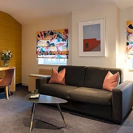 Le Griffon D'or Hotel 3*