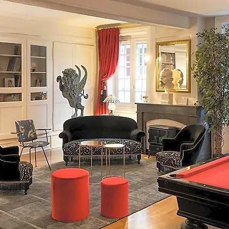 Le Griffon D'or Hotel 3*